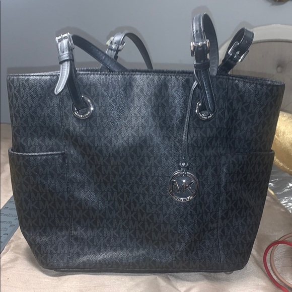 Michael Kors Black Tote Bag - Picture 1 of 14